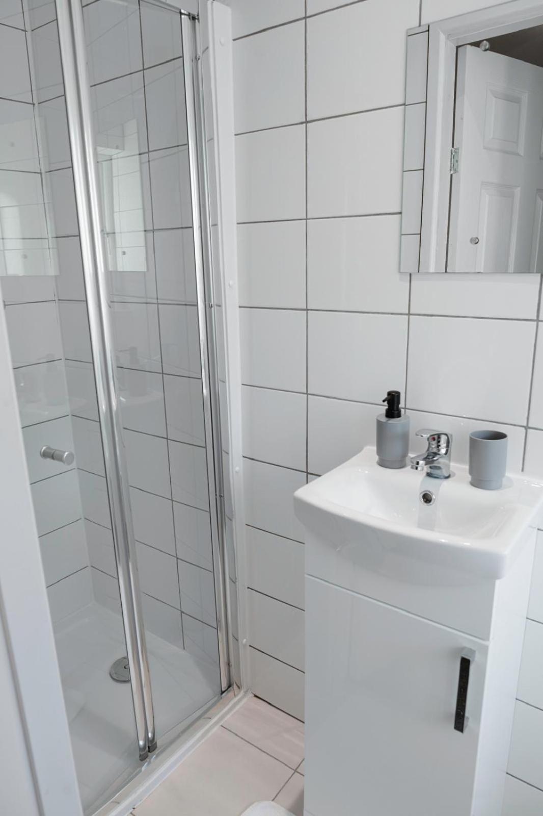 Cosy Ensuite Bedroom I 5Min Walk From Bramall Lane Stadium Sheffield Exterior photo